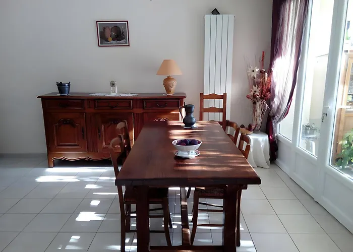 D'hote Chez Francoise Frühstückspension Salinelles